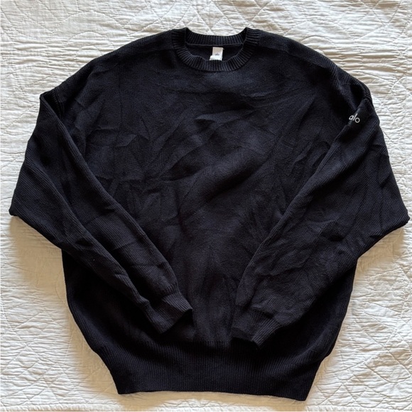 ALO Scholar Crewneck Sweater - Picture 2 of 11